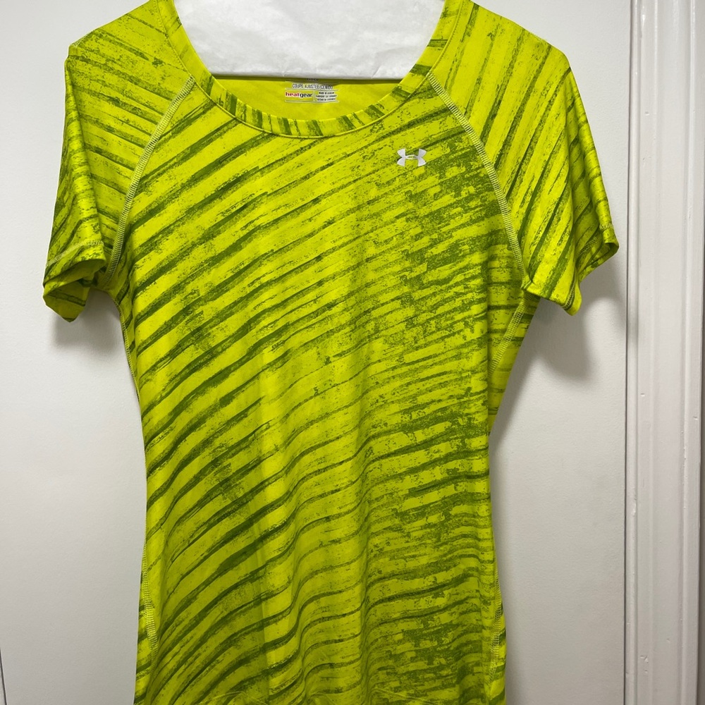*Women's Under  Armour shirt